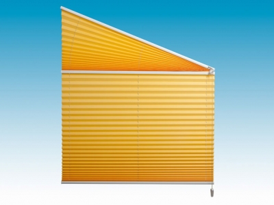 afbeelding 1439: schuine plissés met een bedienkoord